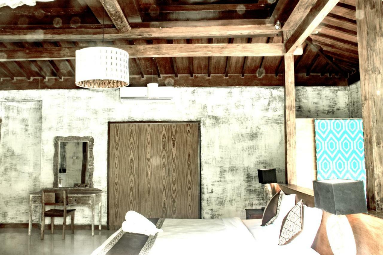 Guest house Griya Pasir Ukir 3*