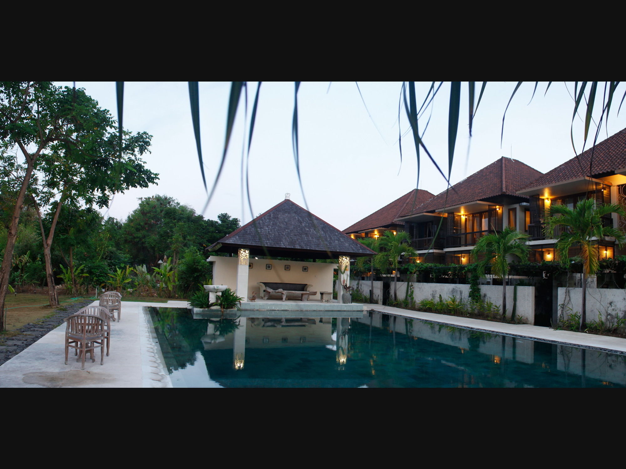 Sayang Terrace House