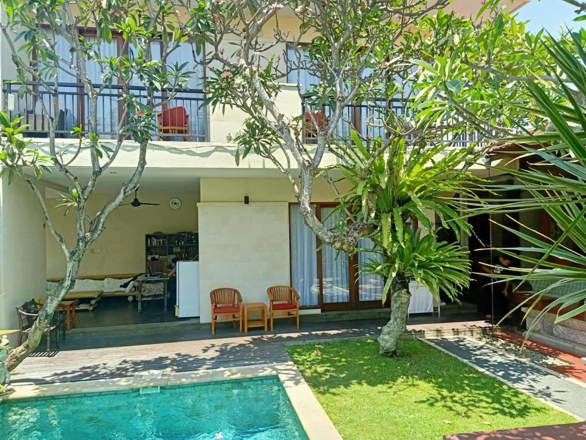 Ngetis Home Stay Sanur (Bali)