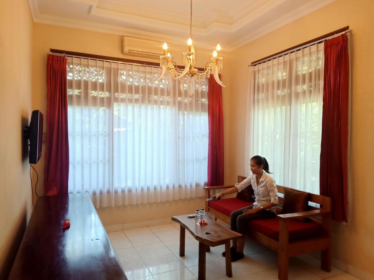 Homestay Ngetis Home Stay *