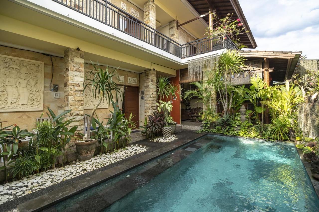 Oyo 401 The Frog Hotel