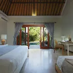 Tropical Oasis, Villa Mimba