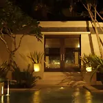 Nike Villas