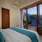 Villa Casa Turtle Sanur 3 Bedrooms Pool Villa