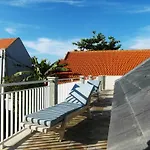 Villa Adon