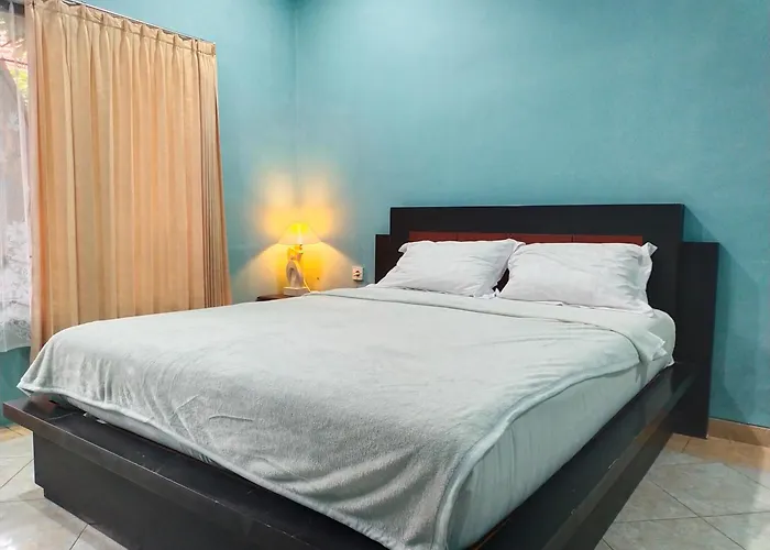 Loven Sanur Guest House