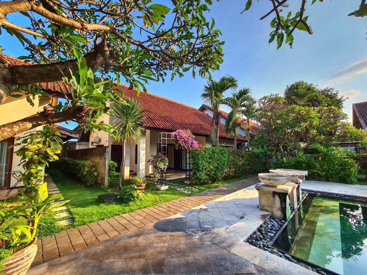 Sayang Taman Villas 3* Sanur