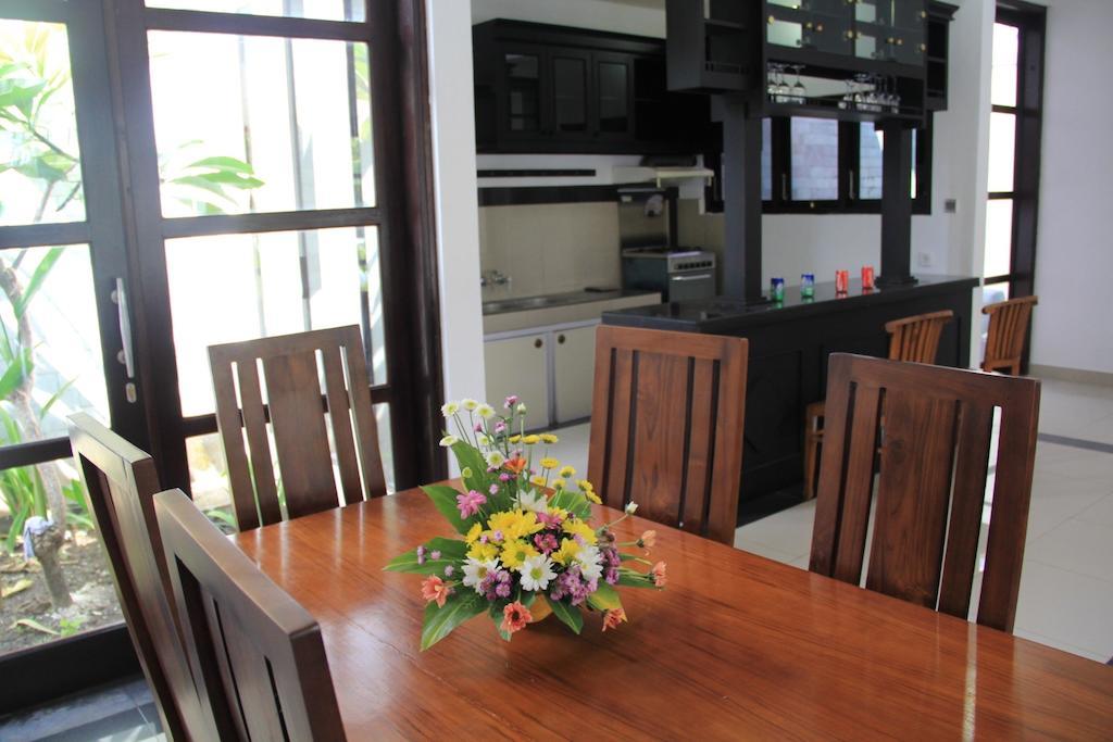 Ketut Villa *