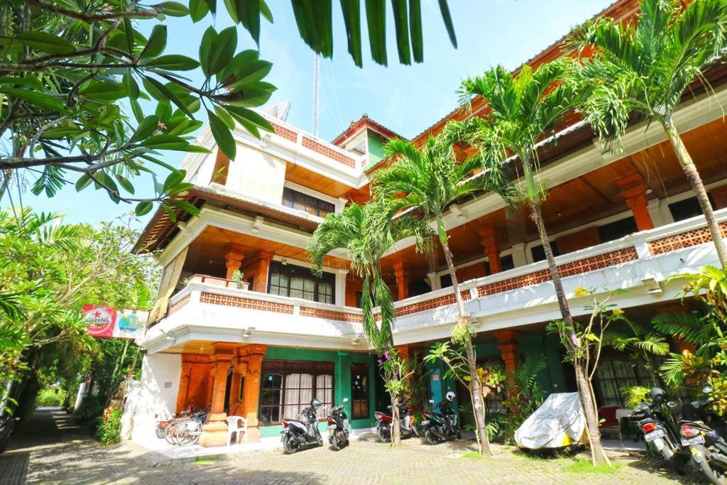 Hotel Bali Senia 2*