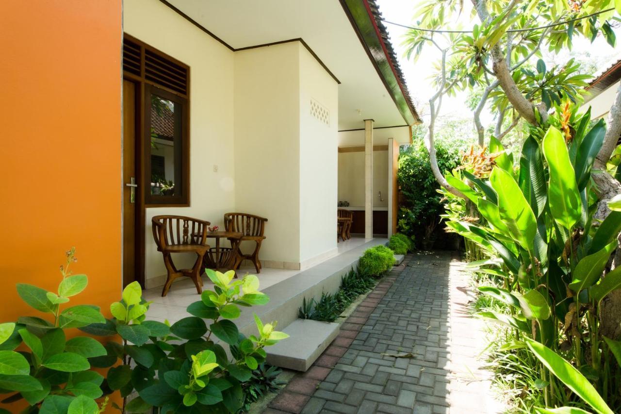 Manda * Sanur (Bali)