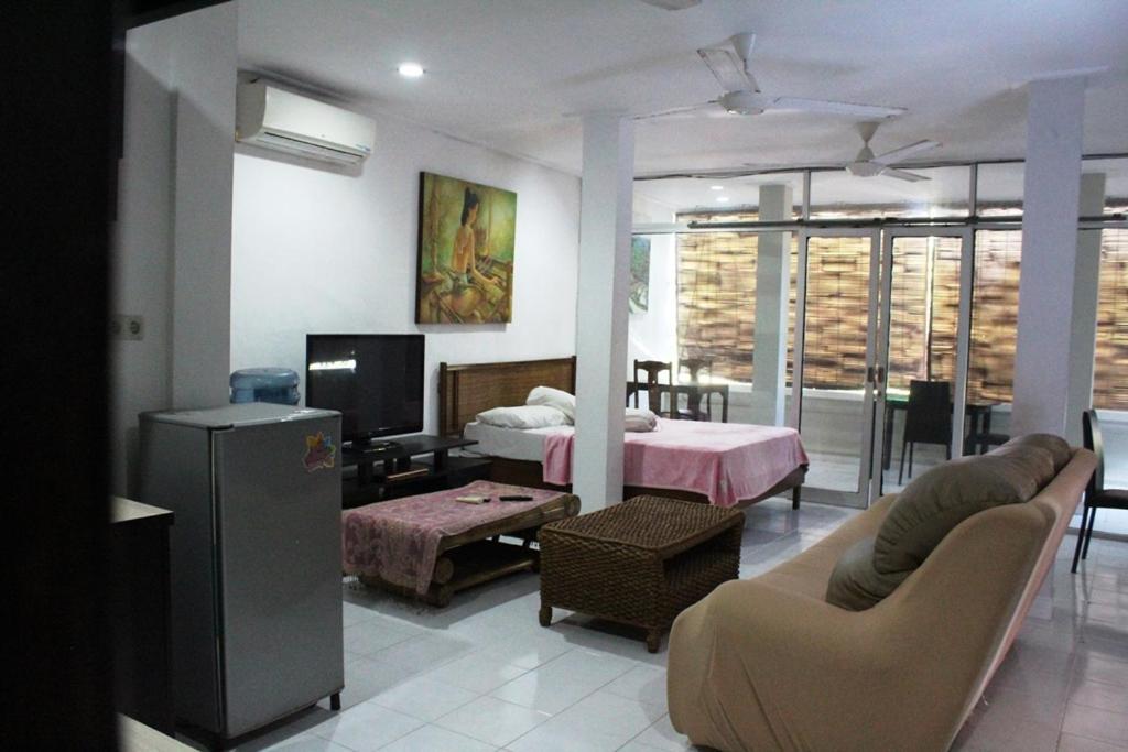 Bali Senia Hotel
