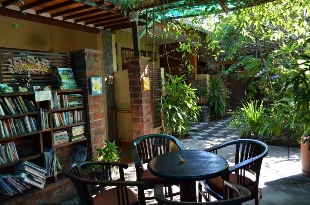 Jambu Holiday park 3*