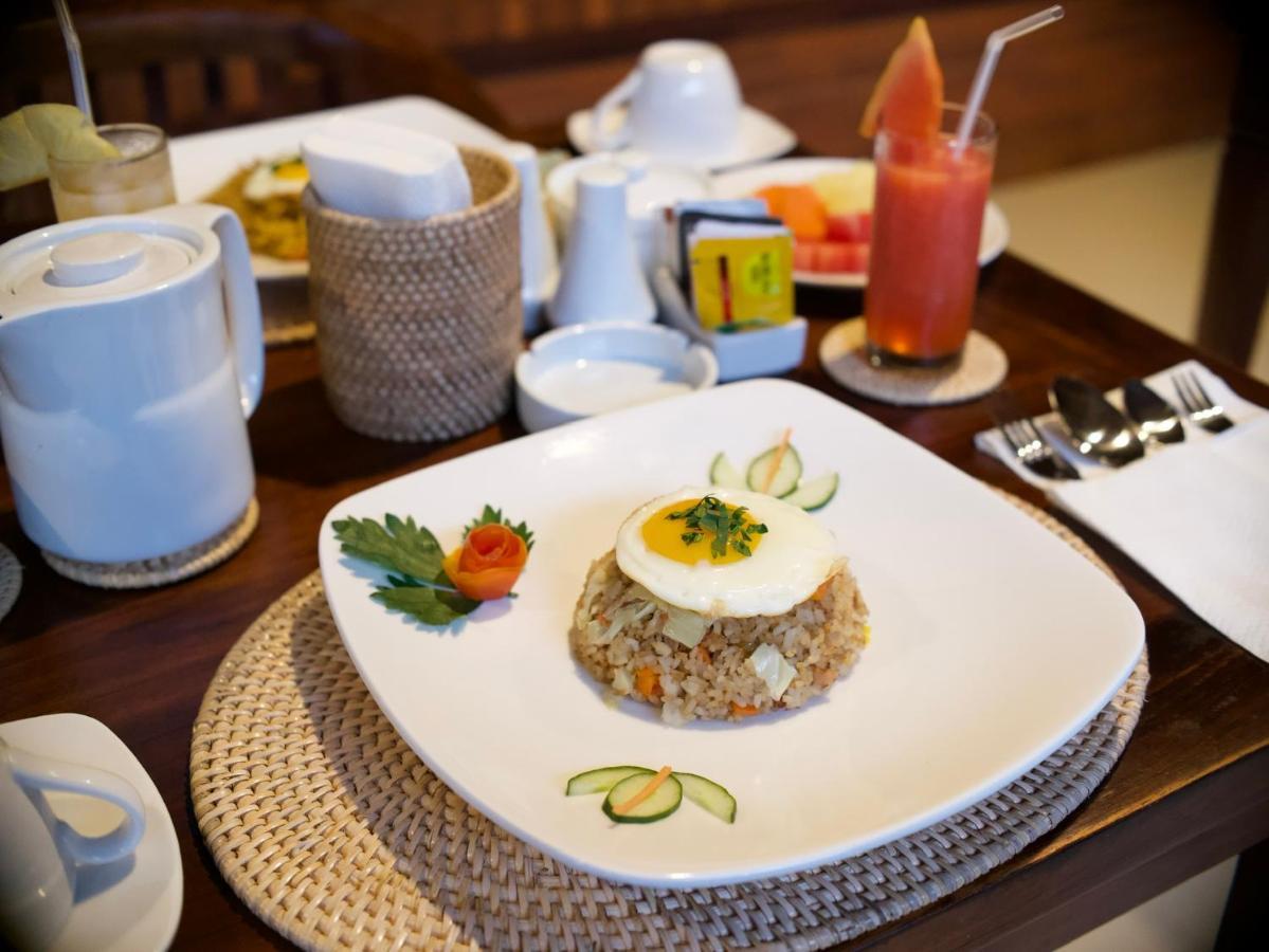 Kayu Sugih Palace Guest house Sanur (Bali)