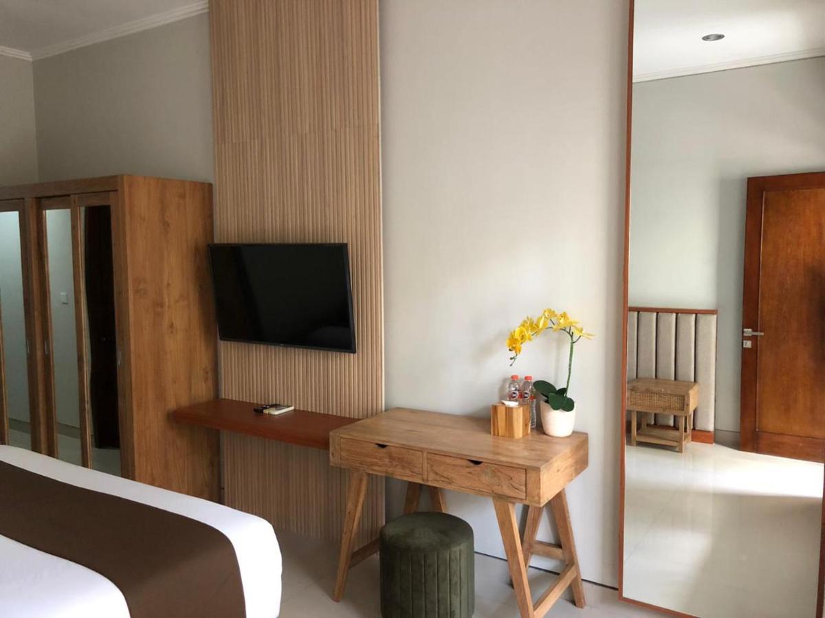 Guest house Dewi Dewi 3*