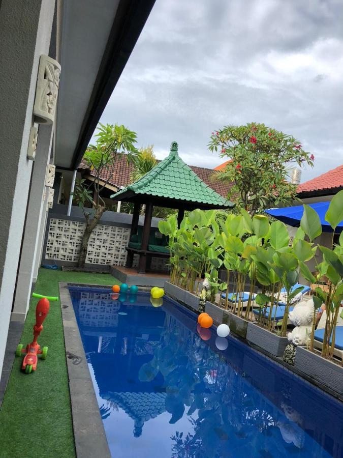 Dewi Dewi 3*
