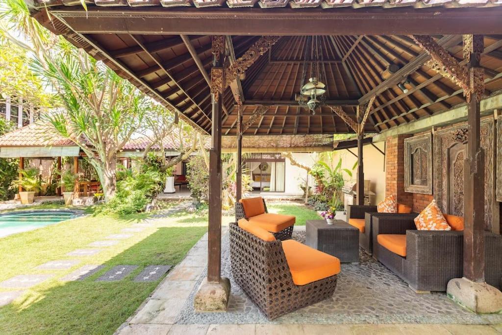 Rinjani Villa *