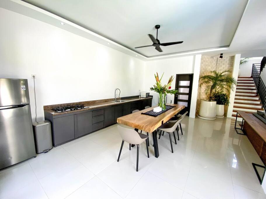 Villa Nika Indi - 2 Bedroom With Pool At *