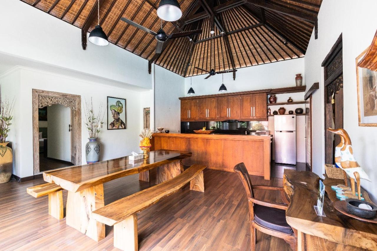 Nesanur - Comfortable & Spacious Beachside Villa