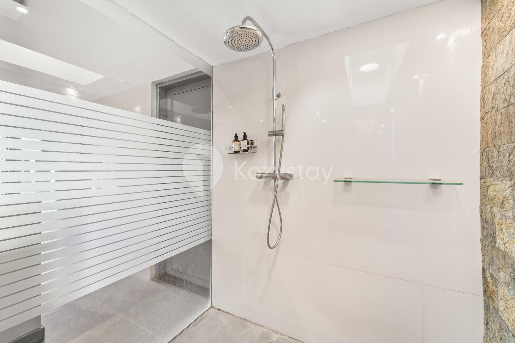 Villa Atelier By Kozystay - Artistic In Sanur
