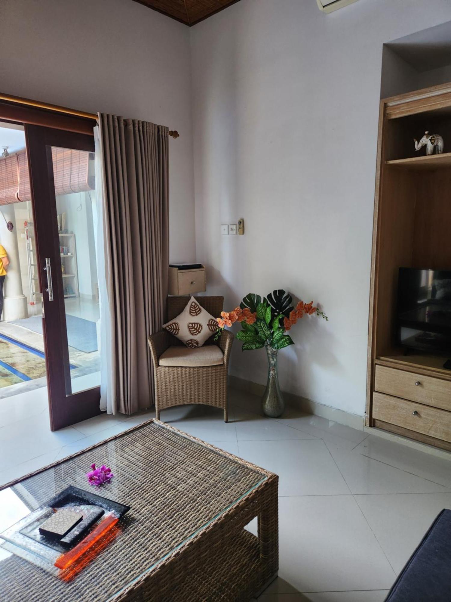 Taman Kesari Villa *