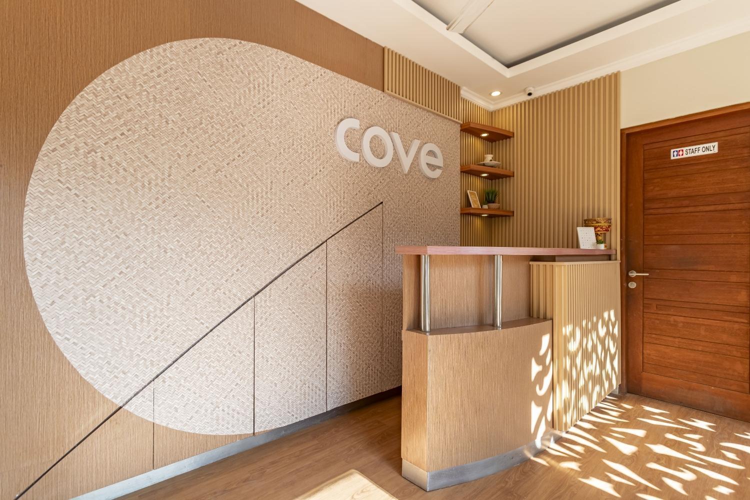 Cove Vin *