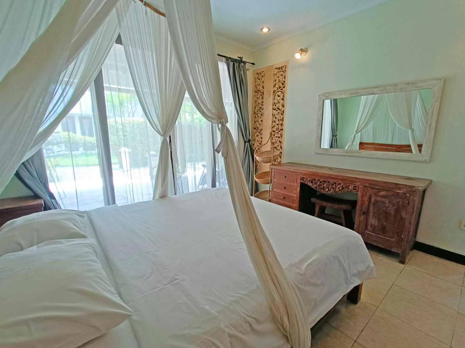 Sayang Taman Villas Ferienpark 3*