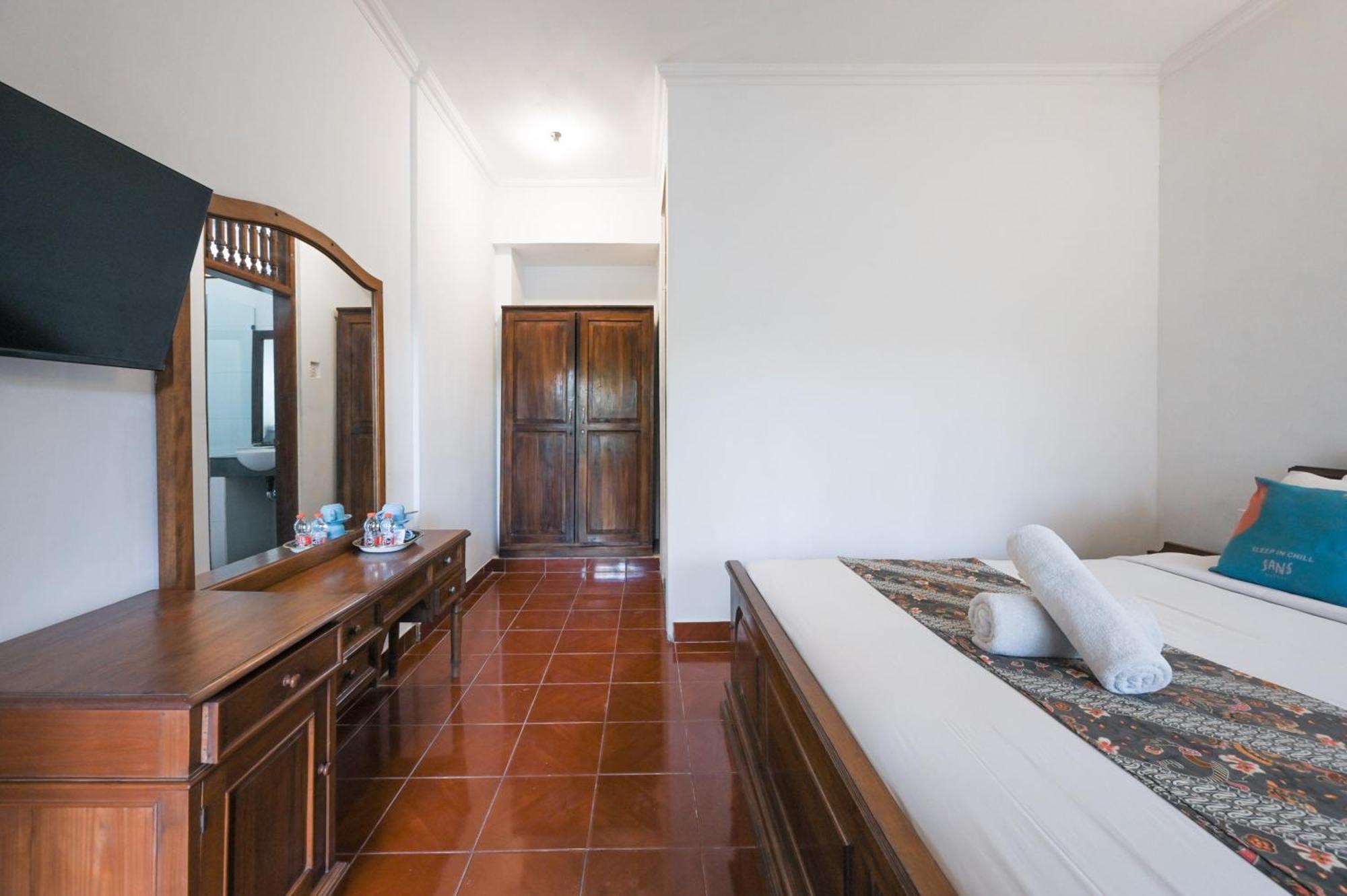 Oyo 3868 Puri Mango Hotel 2*