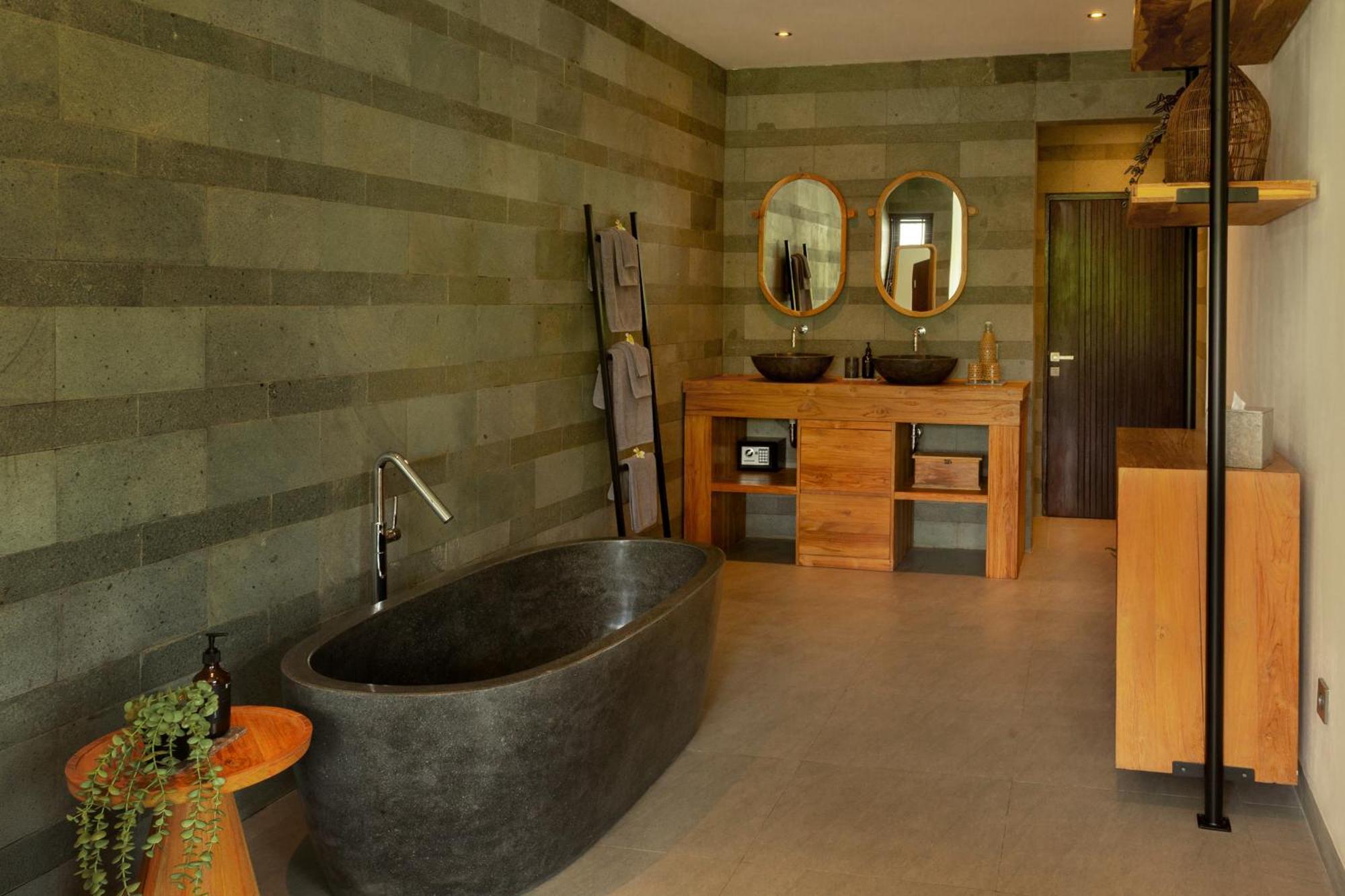 Villa Balidroomvilla Mangrove - Full Serviced - Beachside *