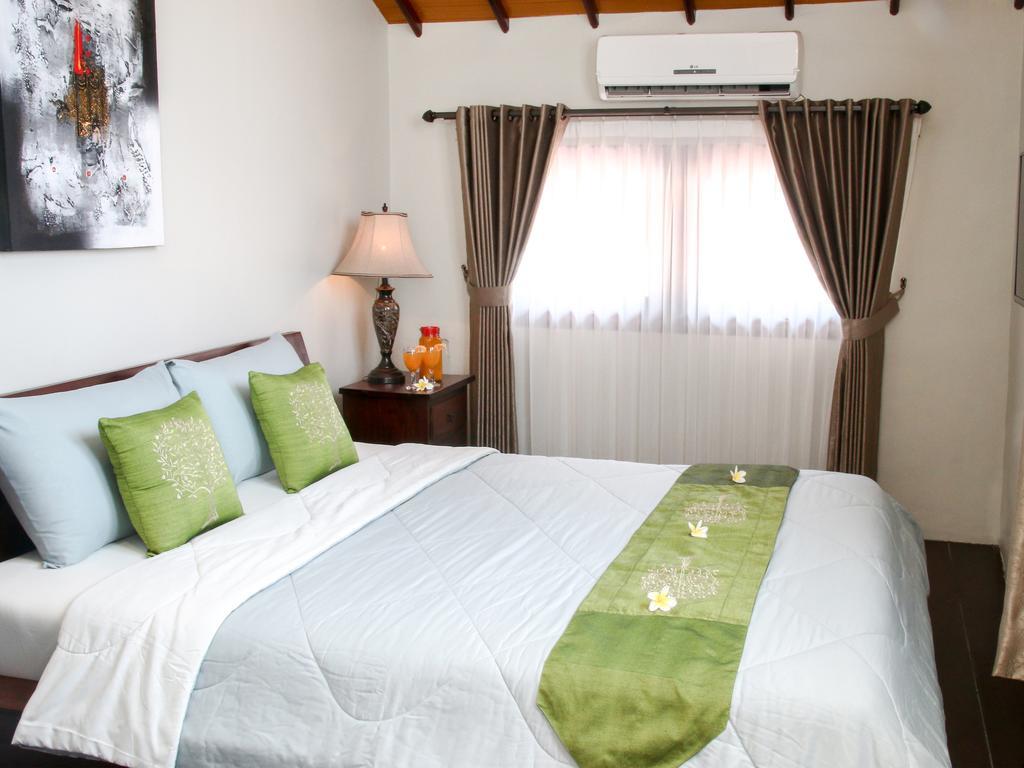 Linda Sanur (Bali)
