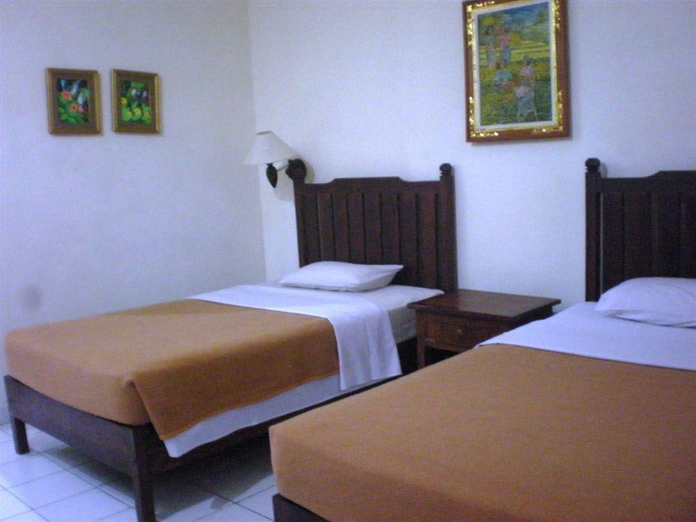 Swastika Guest house