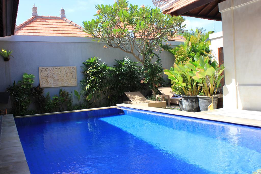 Taman Kesari Villa *
