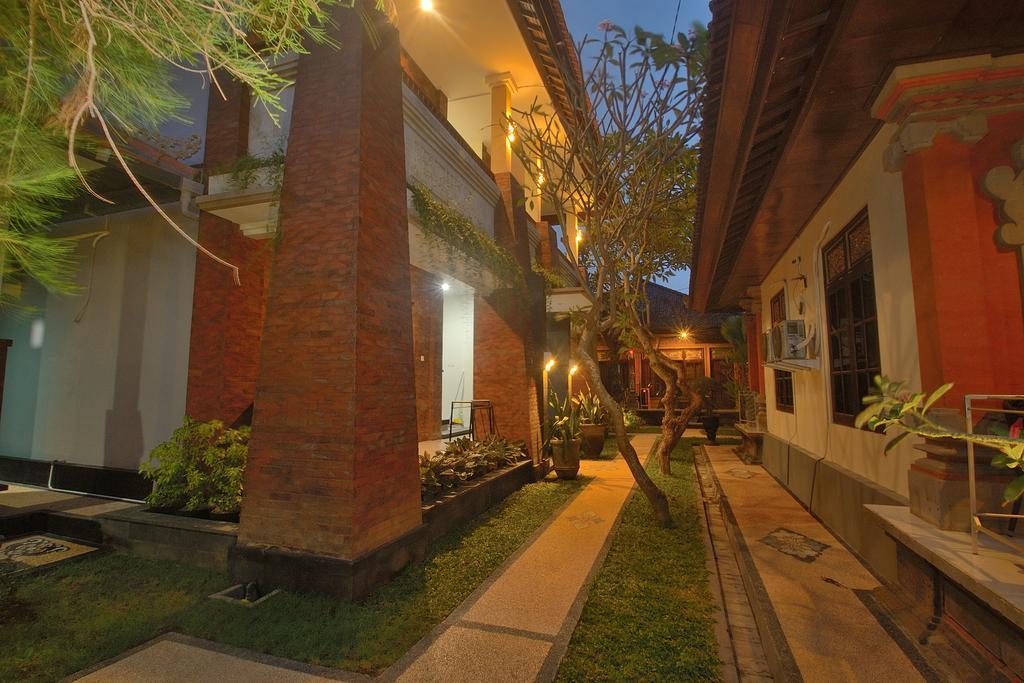 Gasthof Tirta Ening Agung 3*