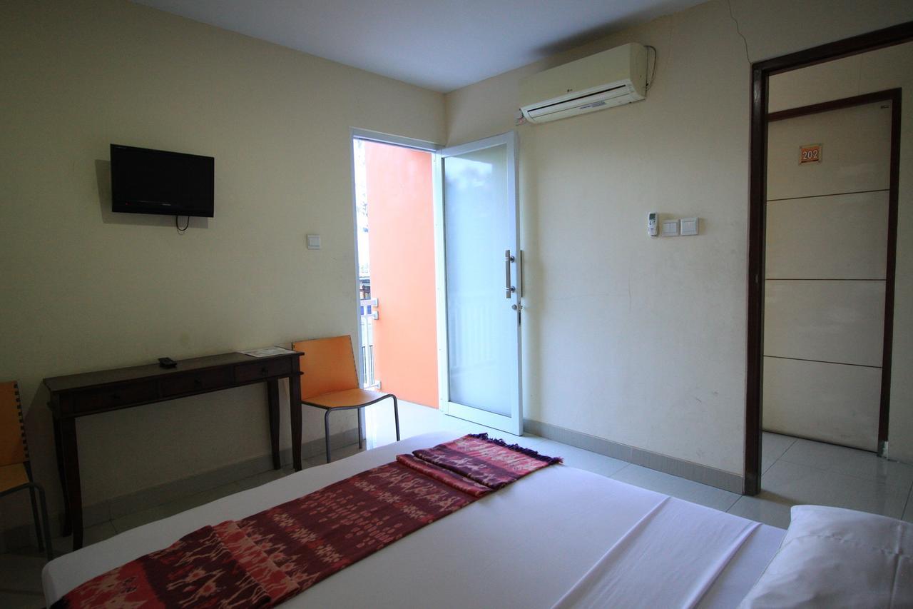 Ayu Hotel