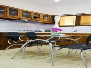 Bali Paradise Aparthotel 2*