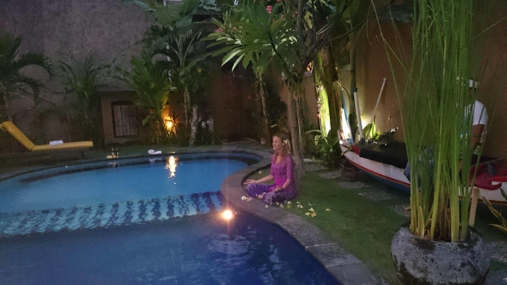 Praschita Bali 2*