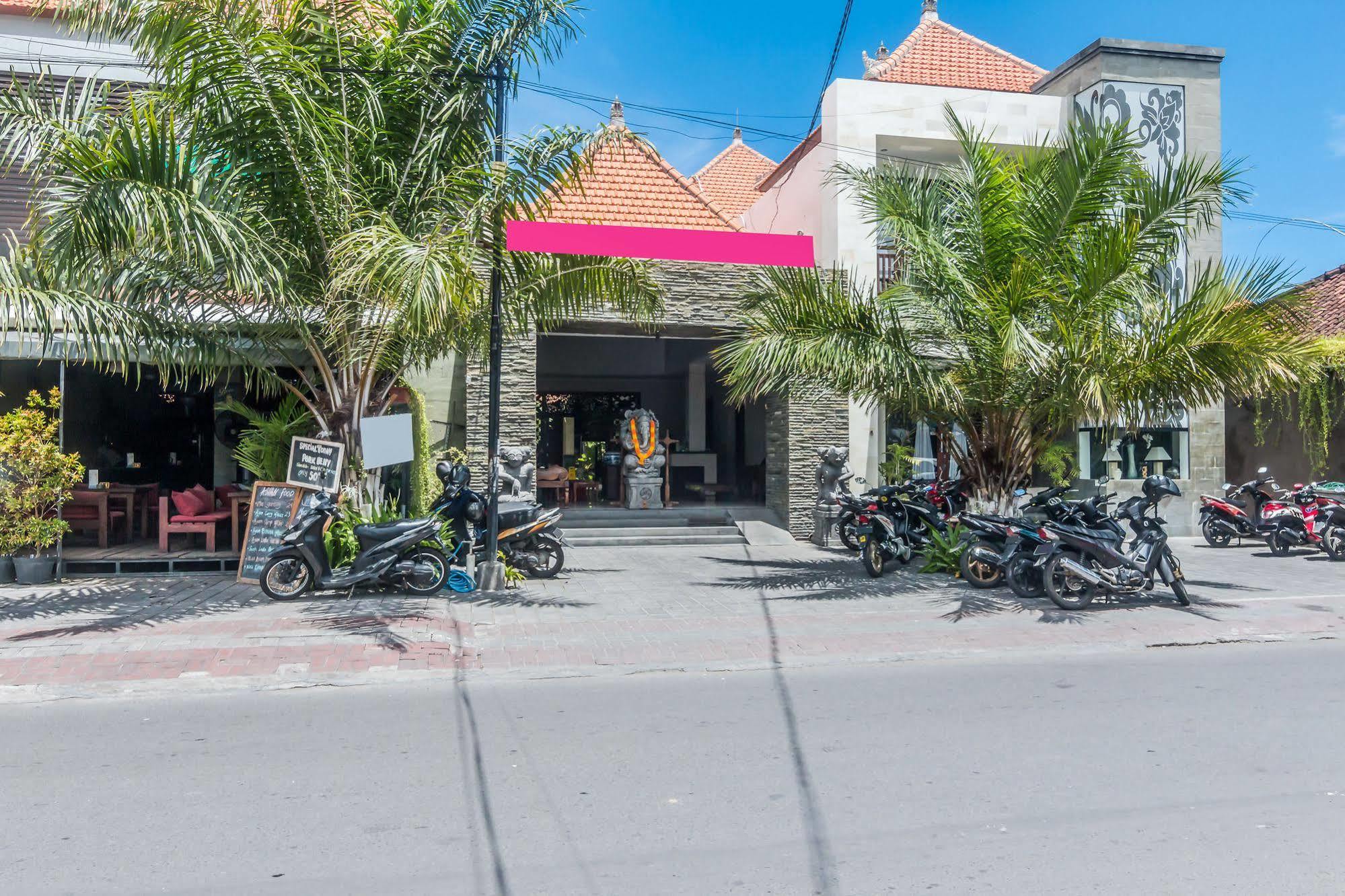 Oyo 3868 Puri Mango 2* Sanur (Bali)