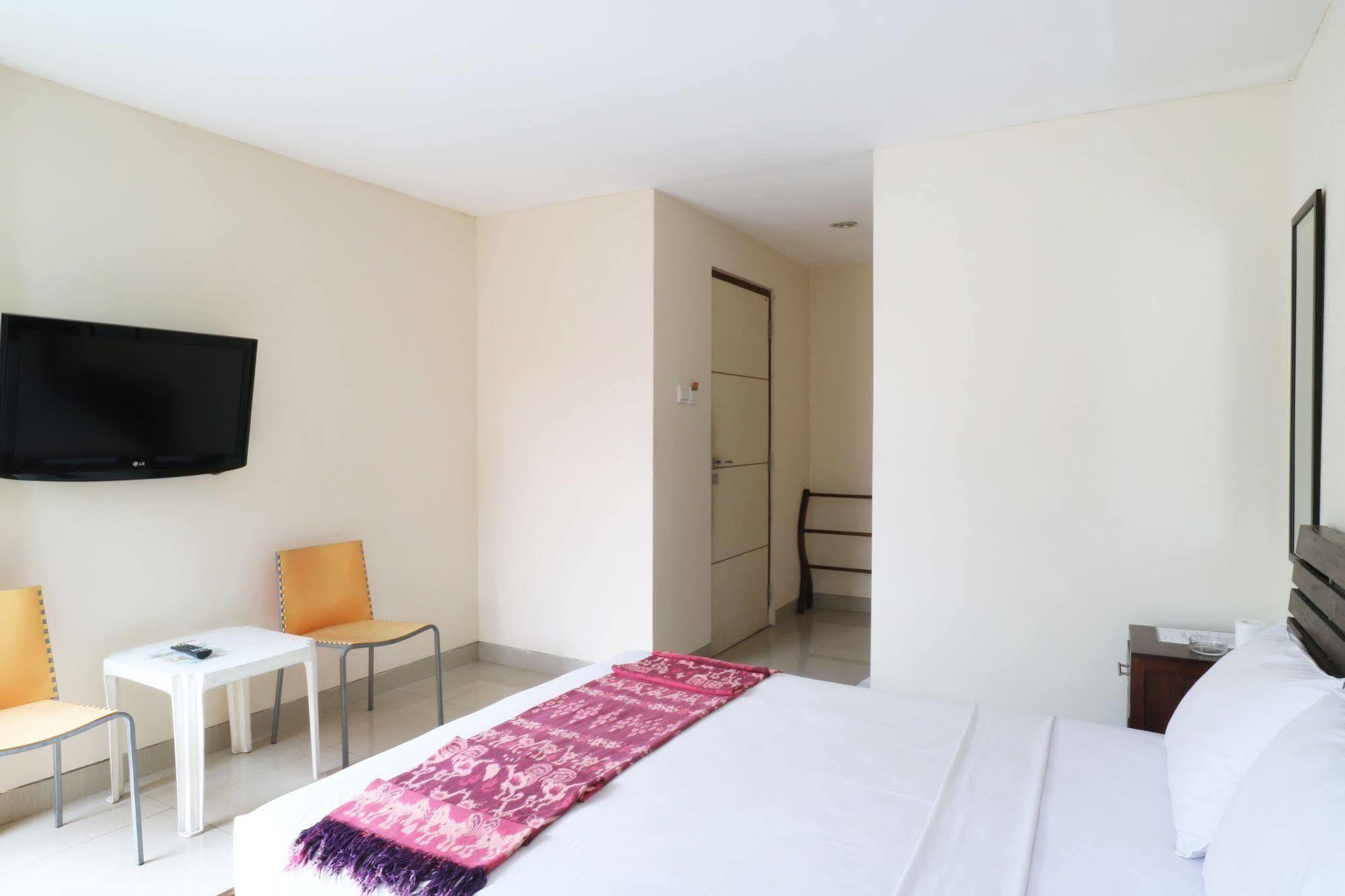 Hotel Ayu