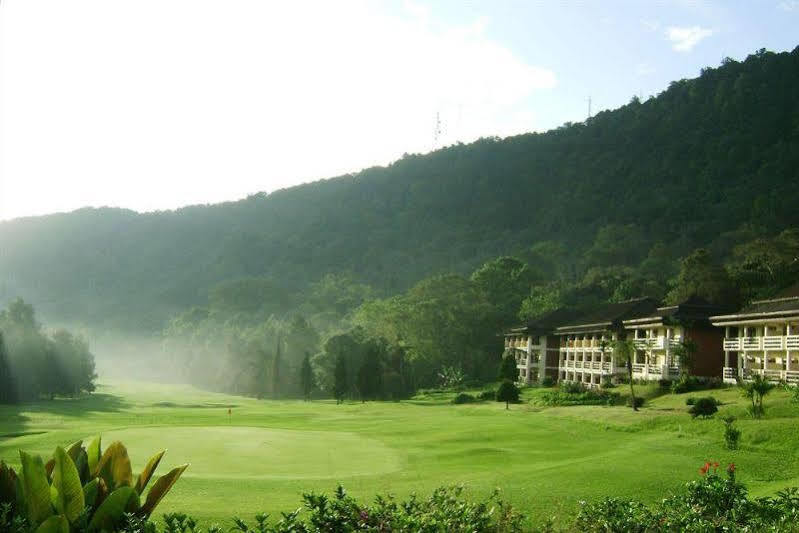 Handara Golf & Bali Hotel
