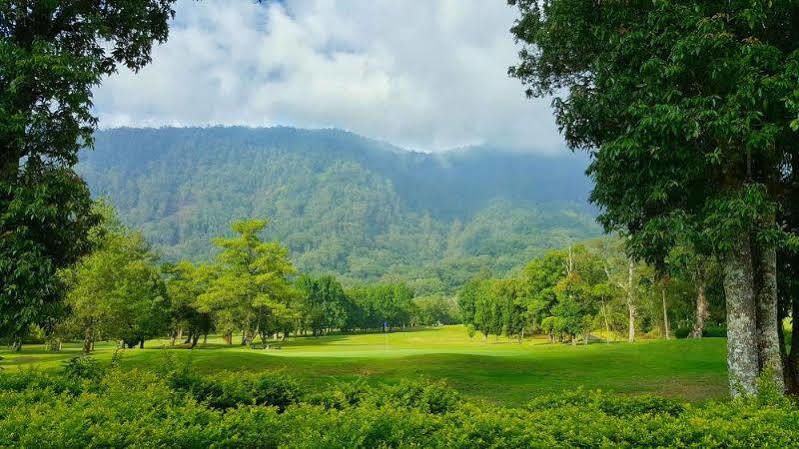 Handara Golf & Bali 3*