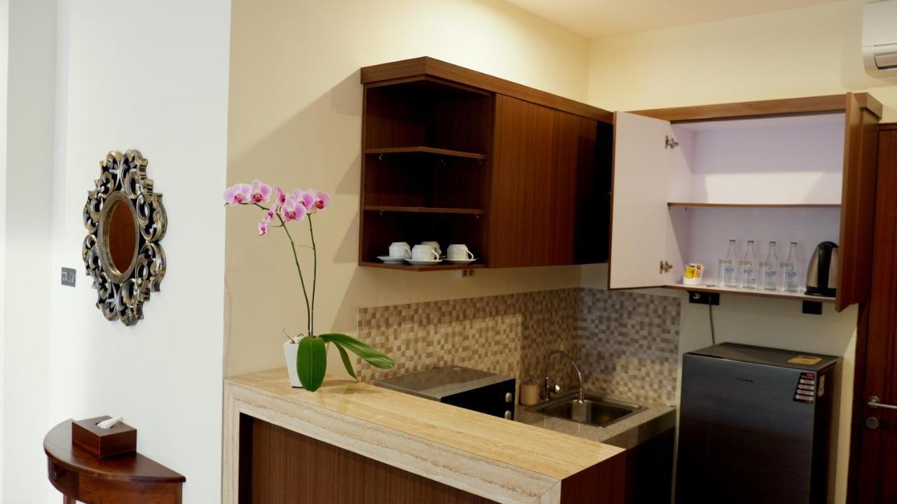 Hotel Arena Living 3*