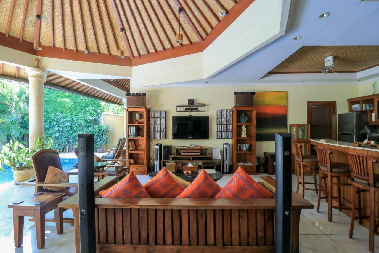 Villa Emerald Villa B-18 *