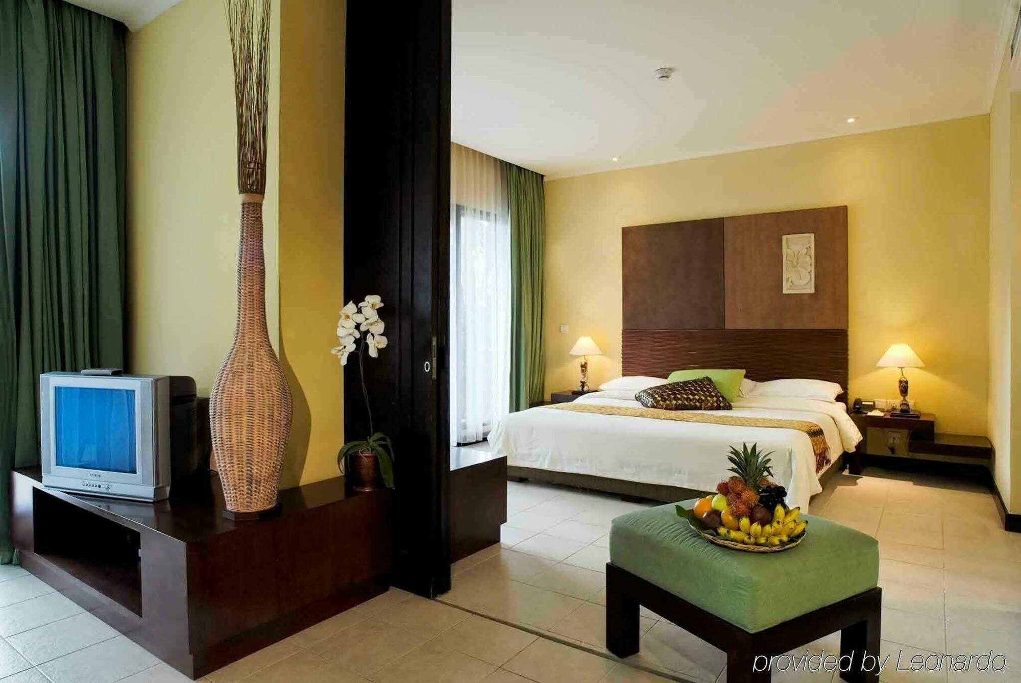 Mercure Hotel 4*