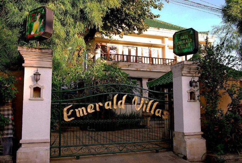 Hotel Bali Emerald 5*
