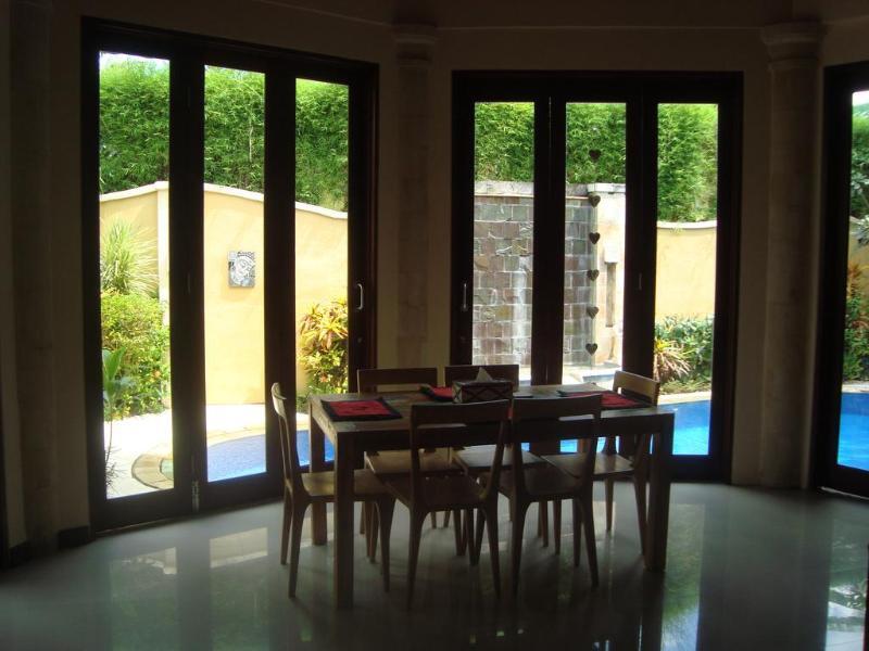 Bali Emerald Hotel